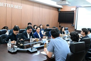백성현 시장, 2차전지 선도기업 루트제이드 방문 “기업이 함께 성장하는 논산 만든다”